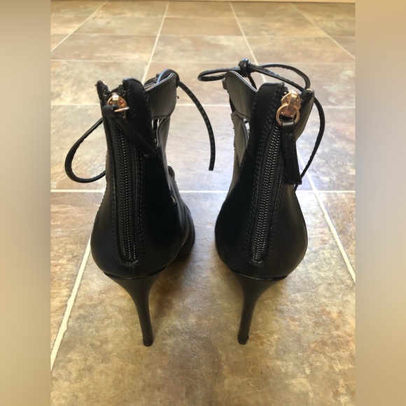 LILIANA HIGH HEEL BOOTIES SIZE: 8.5 - Picture 4 of 8